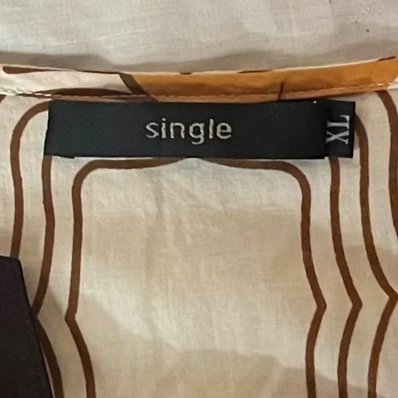 Brown and Gold Print Tunic - Picture 5 of 5